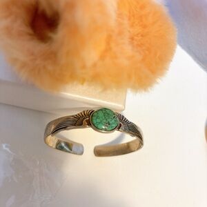 Elegant Turquoise Silver Bracelet